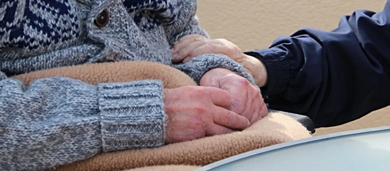 Σ. Τσιόδρας: Πότε θα λήξει ο εγκλεισμός των ηλικιωμένων - Πότε θα δουν τα εγγόνια τους